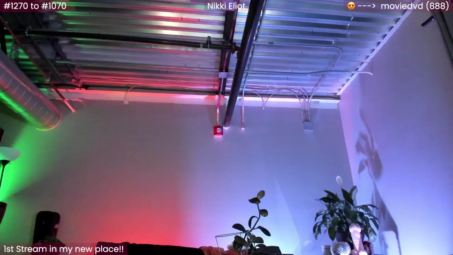 Gallery image thumbnail from NikkiEliot's myfreecams stream on, 11/14/2024, 01:31 image 17 of 20