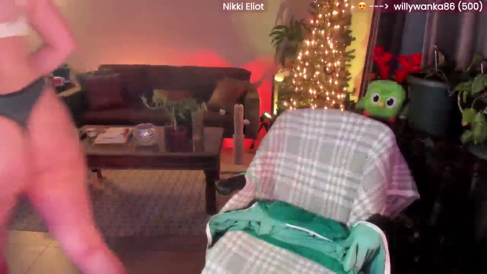 Gallery image thumbnail from NikkiEliot's myfreecams stream on, 12/23/2024, 04:05 image 10 of 20