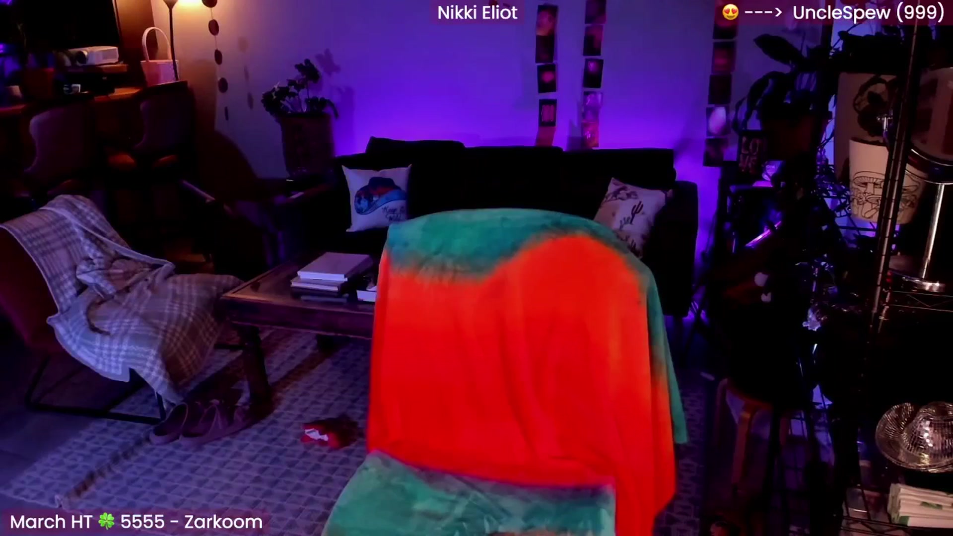 Gallery image thumbnail from NikkiEliot's myfreecams stream on, 03/31/2025, 04:40 image 12 of 20