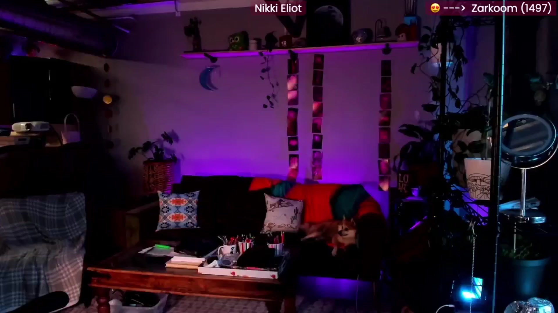 Gallery image thumbnail from NikkiEliot's myfreecams stream on, 04/04/2025, 04:15 image 6 of 20
