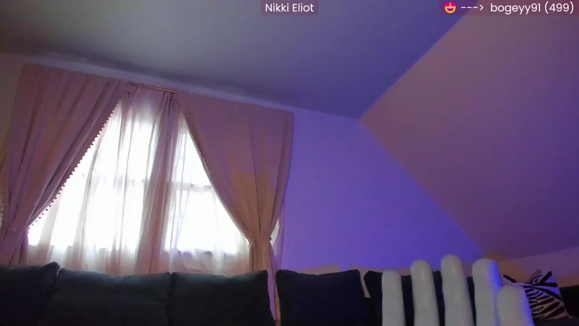 Gallery image thumbnail from NikkiEliot's myfreecams stream on, 04/10/2025, 22:45 image 18 of 20