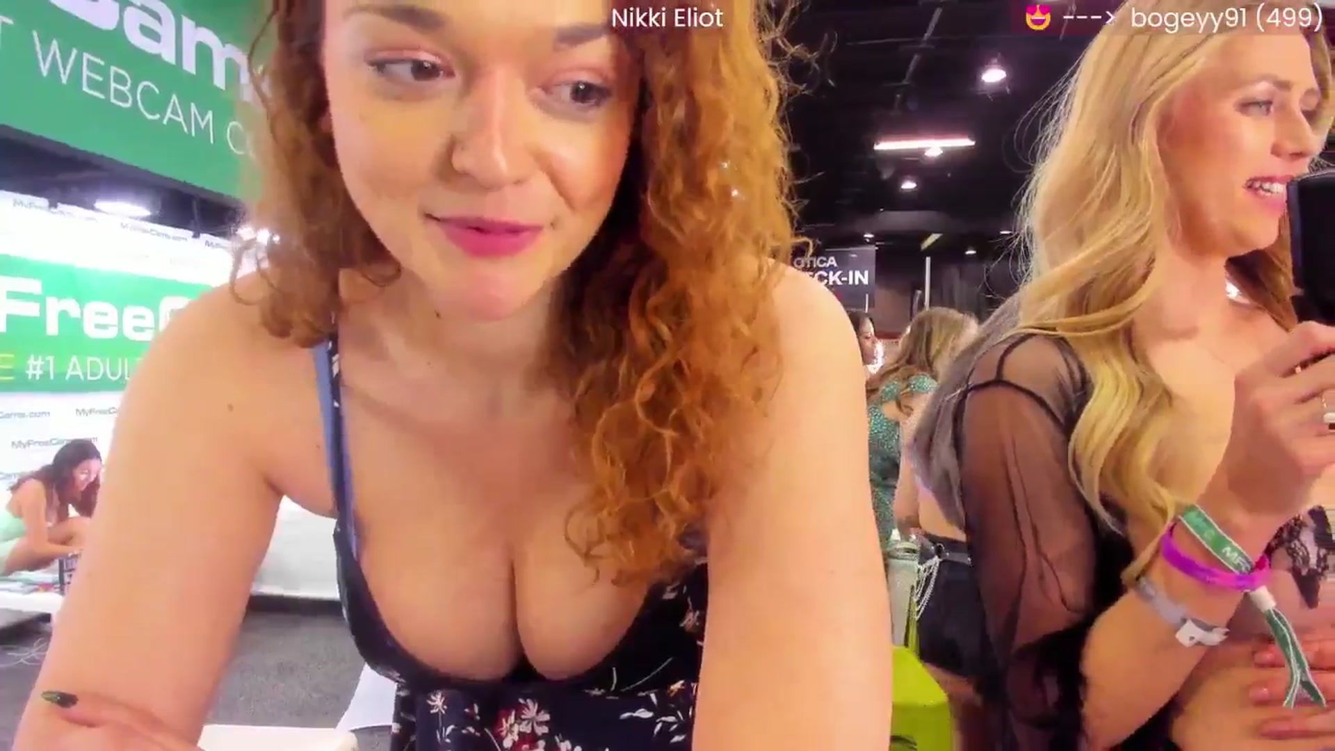 Gallery image thumbnail from NikkiEliot's myfreecams stream on, 04/12/2025, 02:31 image 7 of 20