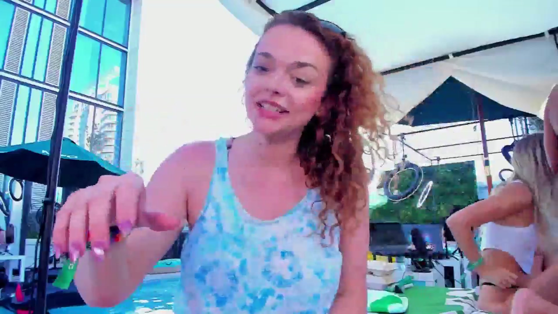 Gallery image thumbnail from NikkiEliot's myfreecams stream on, 05/22/2025, 02:03 image 5 of 20