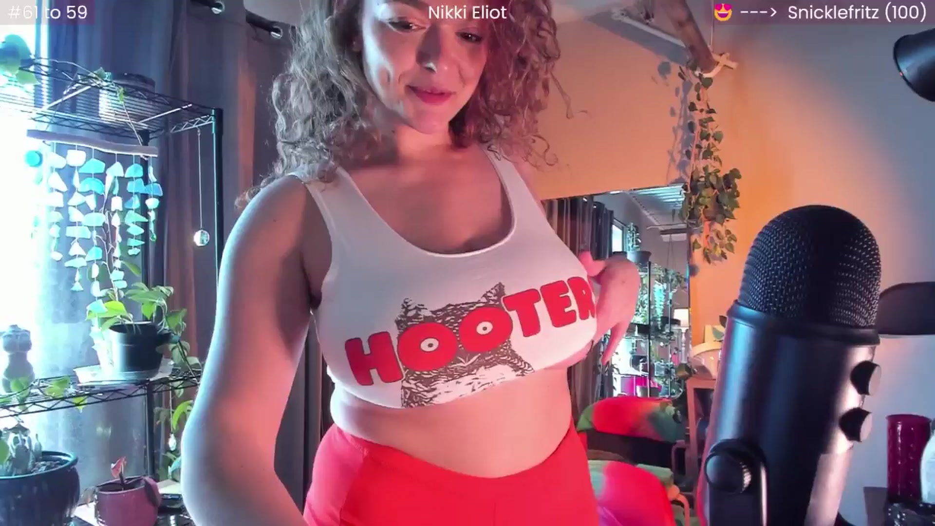 Gallery image thumbnail from NikkiEliot's myfreecams stream on, 08/07/2025, 01:09 image 3 of 20