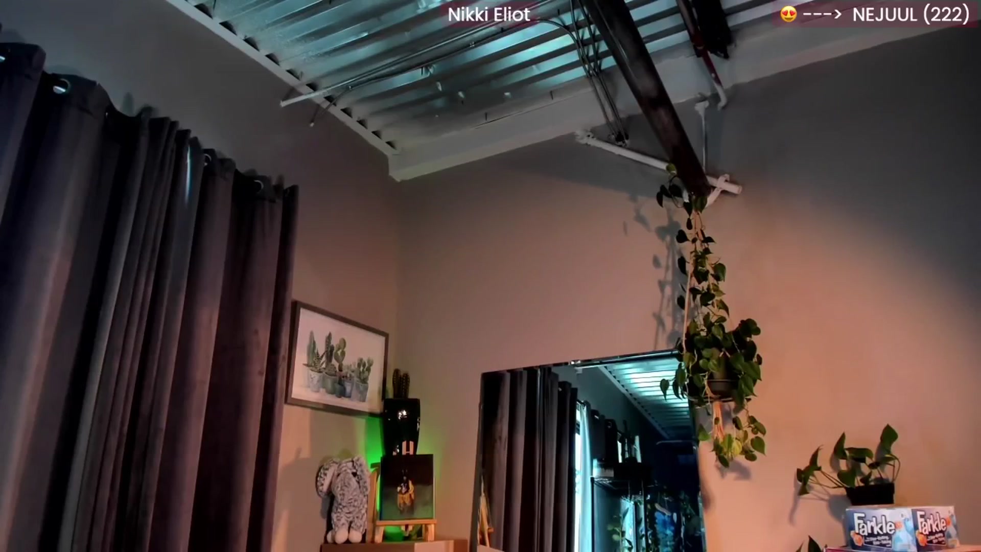 Gallery image thumbnail from NikkiEliot's myfreecams stream on, 08/12/2025, 19:41 image 18 of 20