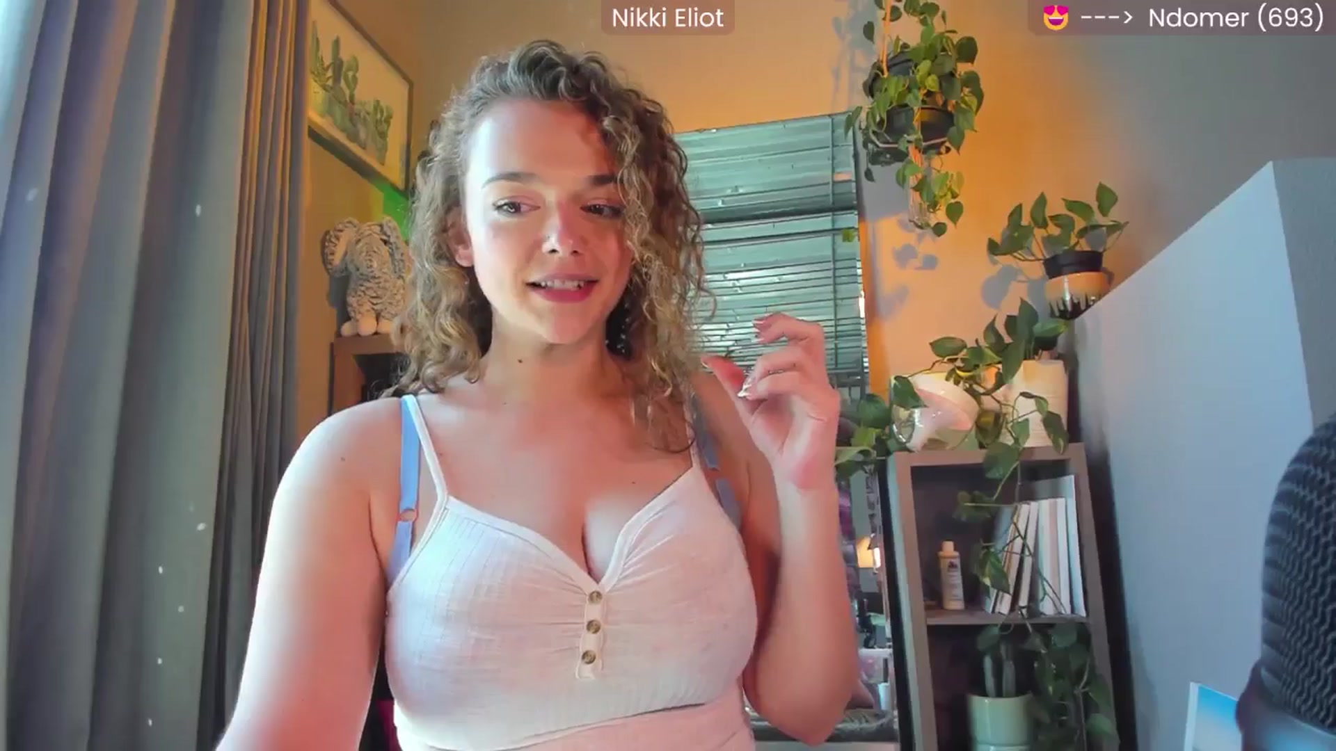 Gallery image thumbnail from NikkiEliot's myfreecams stream on, 08/30/2025, 23:01 image 5 of 20