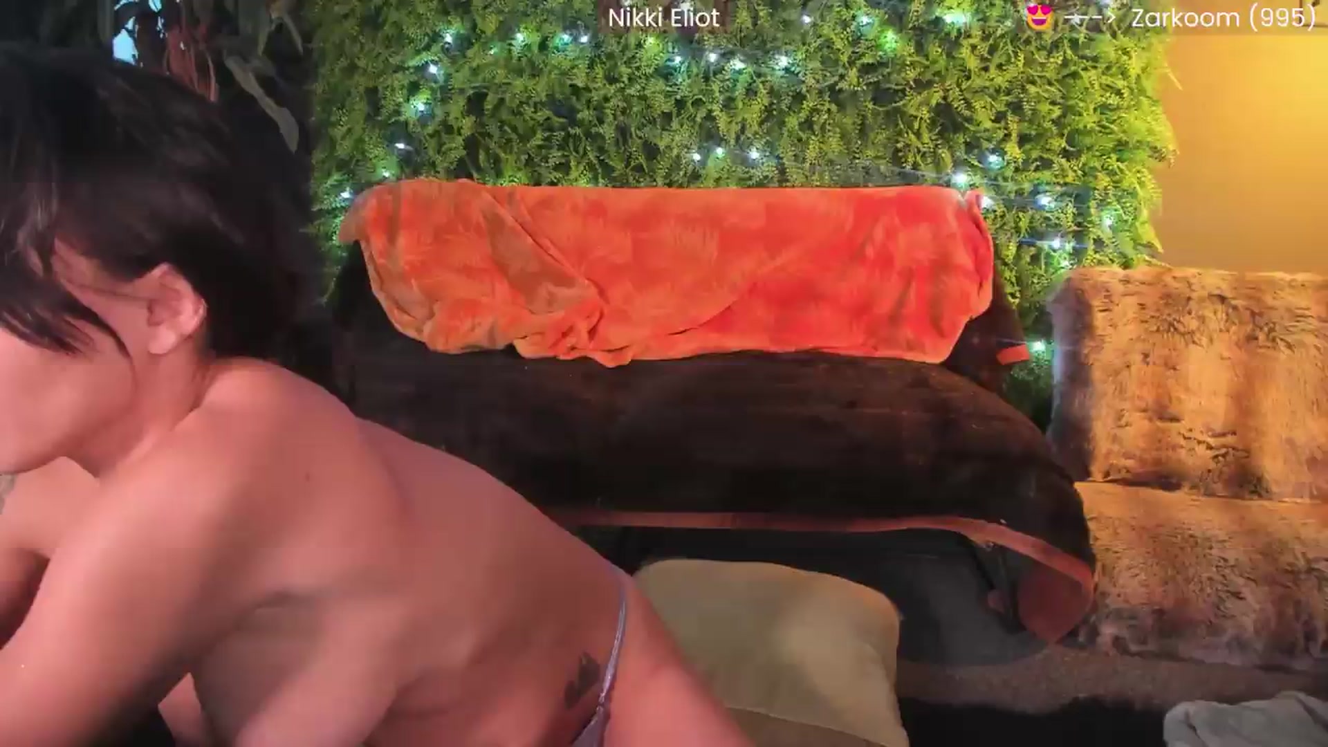 Gallery image thumbnail from NikkiEliot's myfreecams stream on, 05/16/2026, 03:22 image 1 of 20