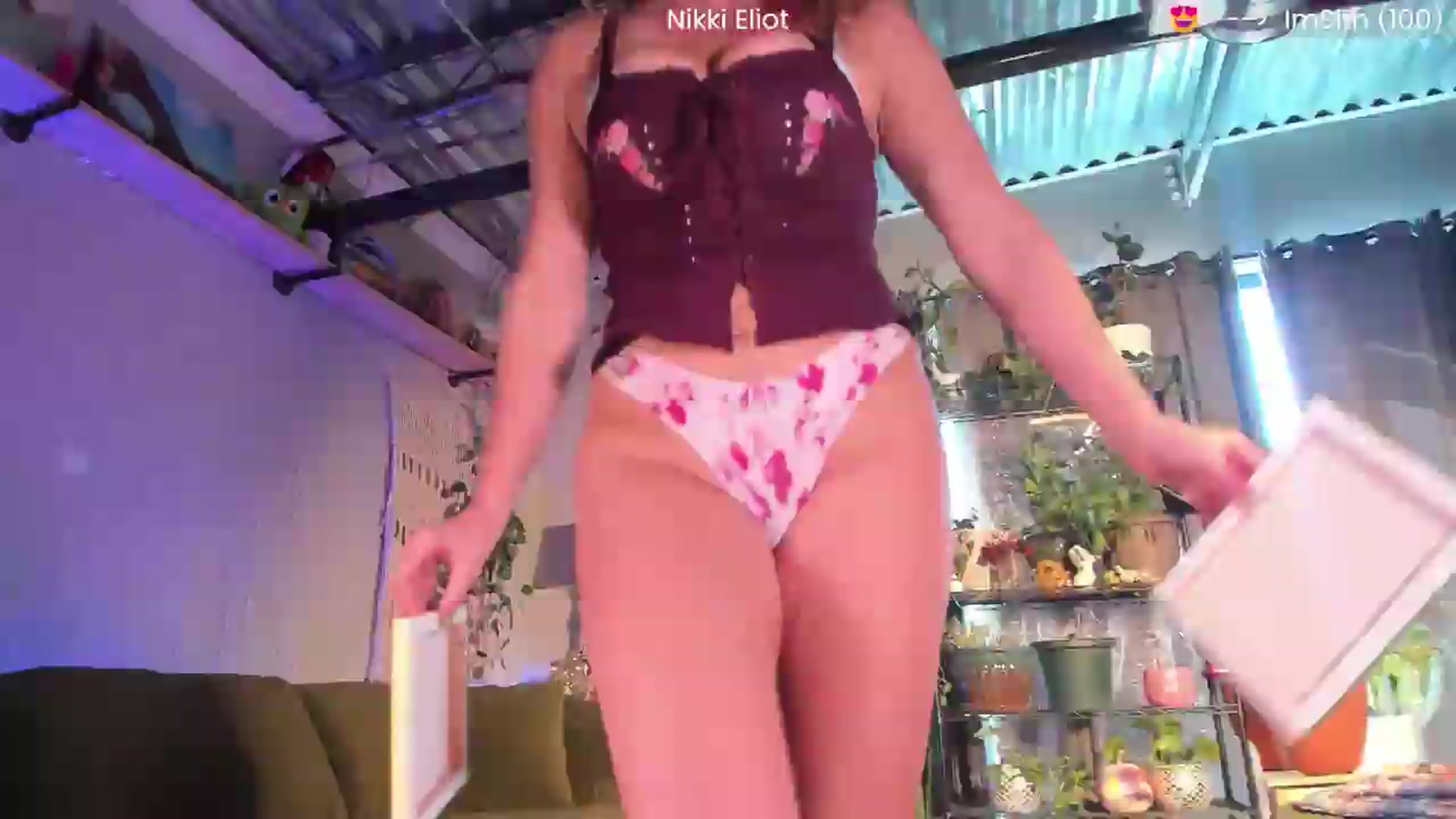Gallery image thumbnail from NikkiEliot's myfreecams stream on, 09/12/2026, 21:02 image 10 of 20