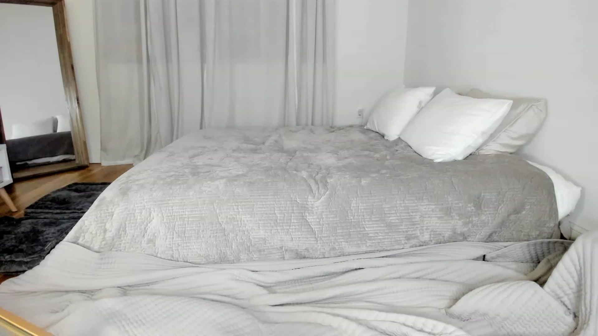 Gallery image thumbnail from NikkiFetish's myfreecams stream on, 12/01/2022, 02:27 image 13 of 20