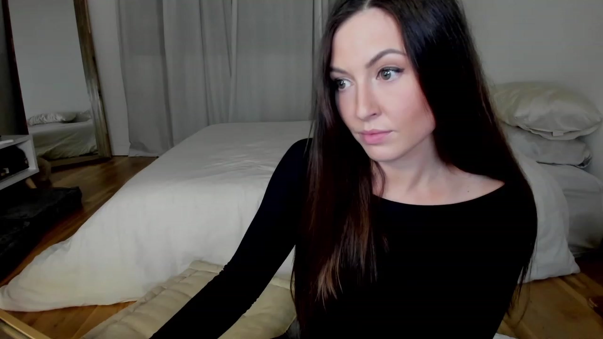 Gallery image thumbnail from NikkiFetish's myfreecams stream on, 12/17/2022, 02:01 image 15 of 20