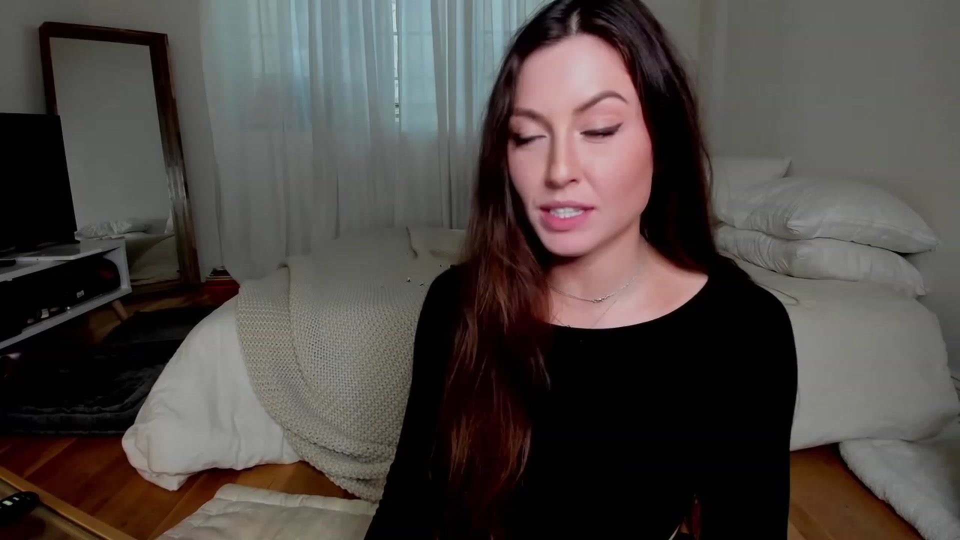 Gallery image thumbnail from NikkiFetish's myfreecams stream on, 03/14/2023, 22:46 image 1 of 20