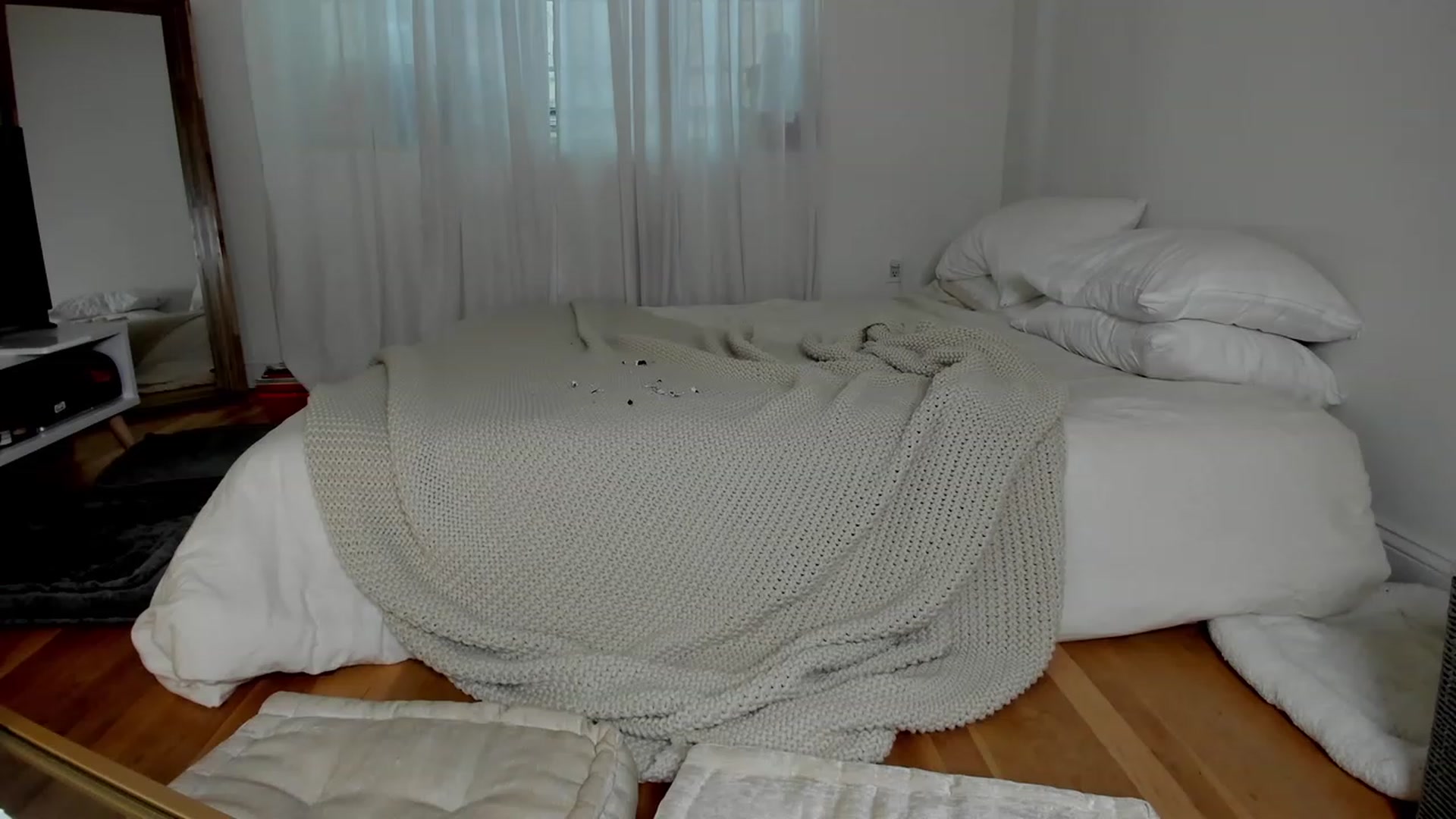 Gallery image thumbnail from NikkiFetish's myfreecams stream on, 03/14/2023, 22:46 image 11 of 20
