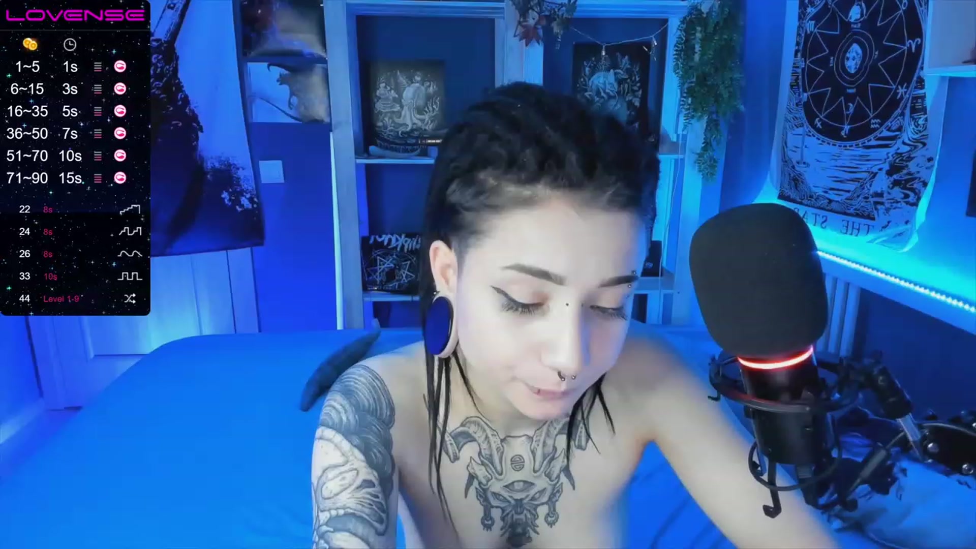 Gallery image thumbnail from Nikki_Carter's myfreecams stream on, 11/25/2022, 10:12 image 14 of 20