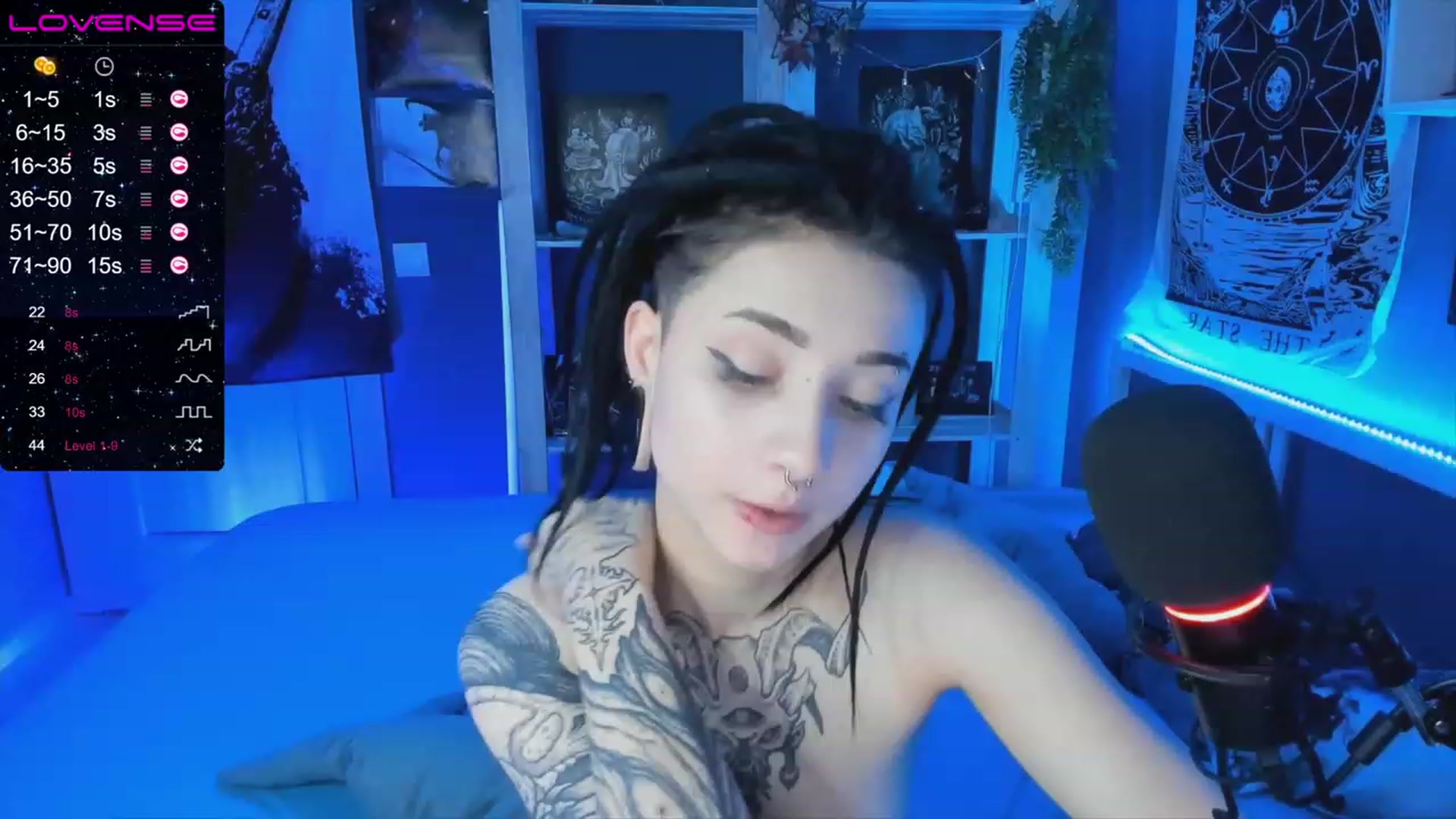 Gallery image thumbnail from Nikki_Carter's myfreecams stream on, 11/25/2022, 11:04 image 13 of 20