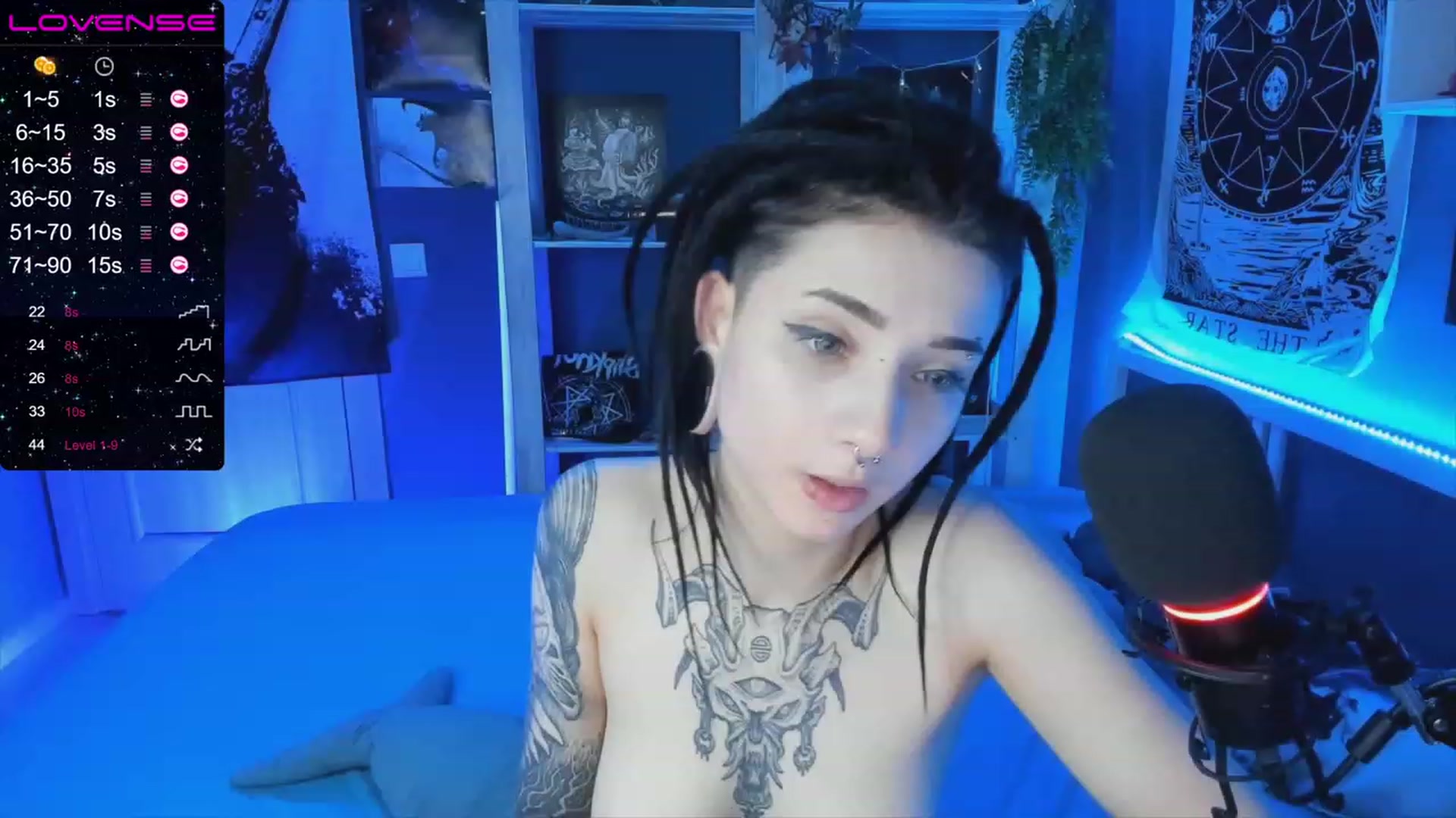 Gallery image thumbnail from Nikki_Carter's myfreecams stream on, 11/25/2022, 11:04 image 10 of 20