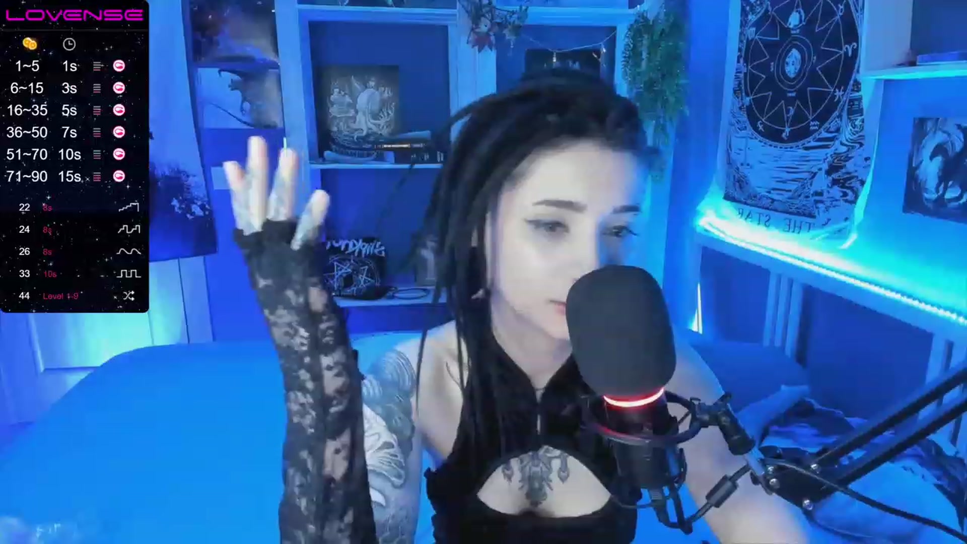 Gallery image thumbnail from Nikki_Carter's myfreecams stream on, 11/26/2022, 11:34 image 18 of 20
