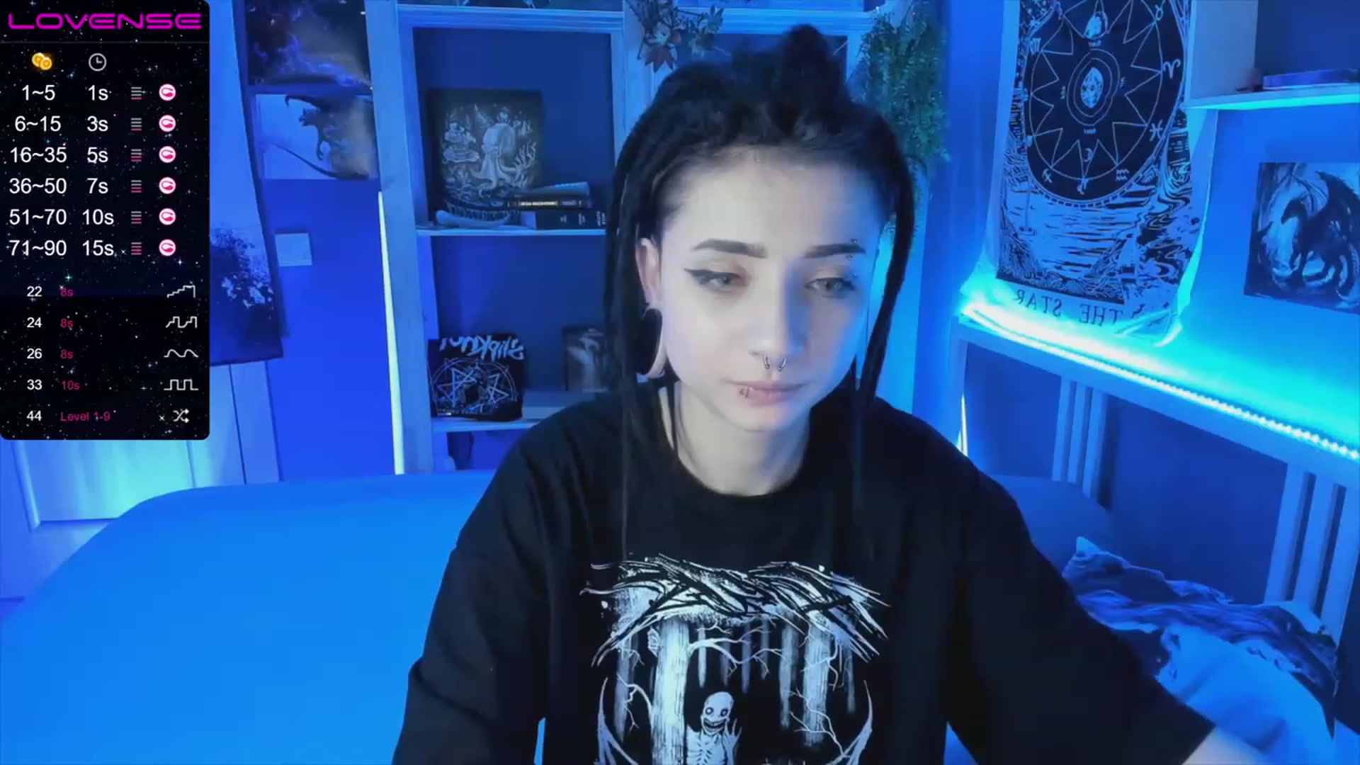 Gallery image thumbnail from Nikki_Carter's myfreecams stream on, 11/27/2022, 10:32 image 13 of 20
