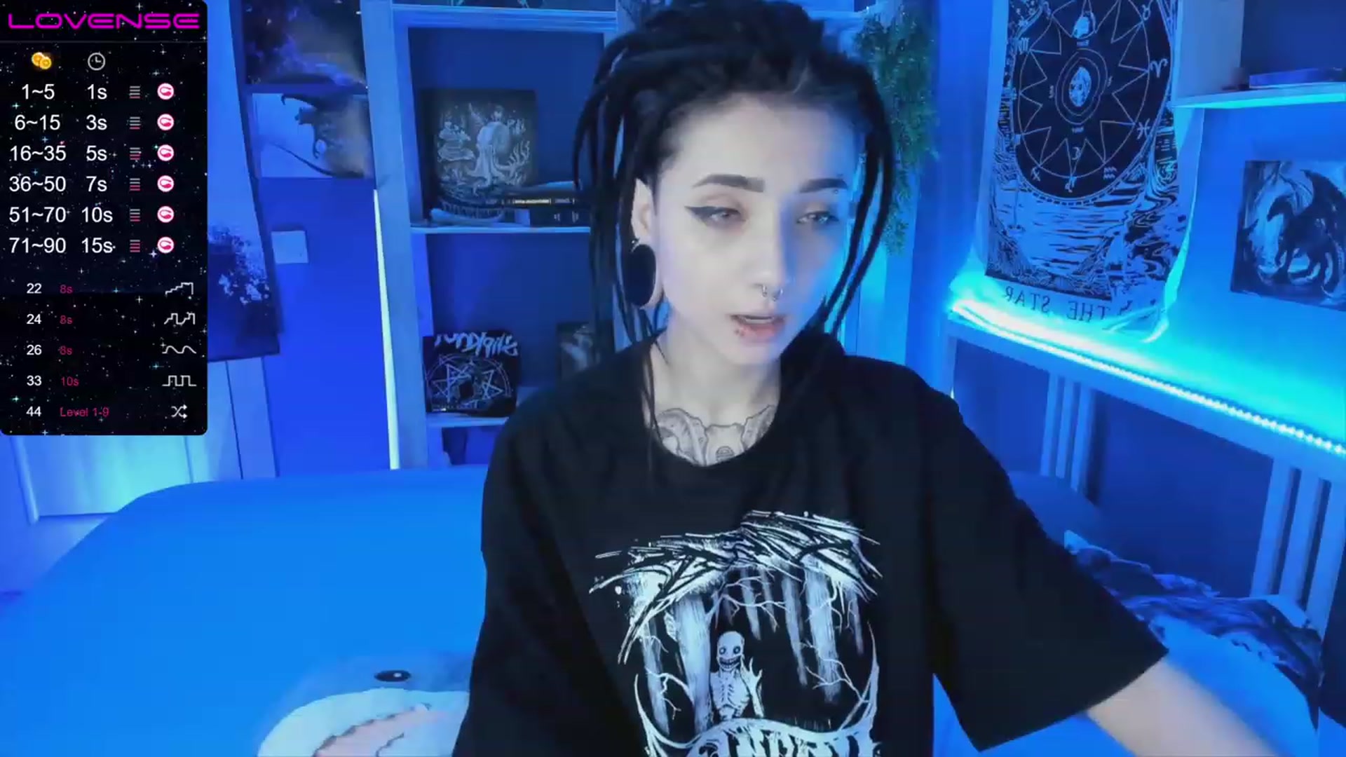 Gallery image thumbnail from Nikki_Carter's myfreecams stream on, 11/27/2022, 10:32 image 20 of 20