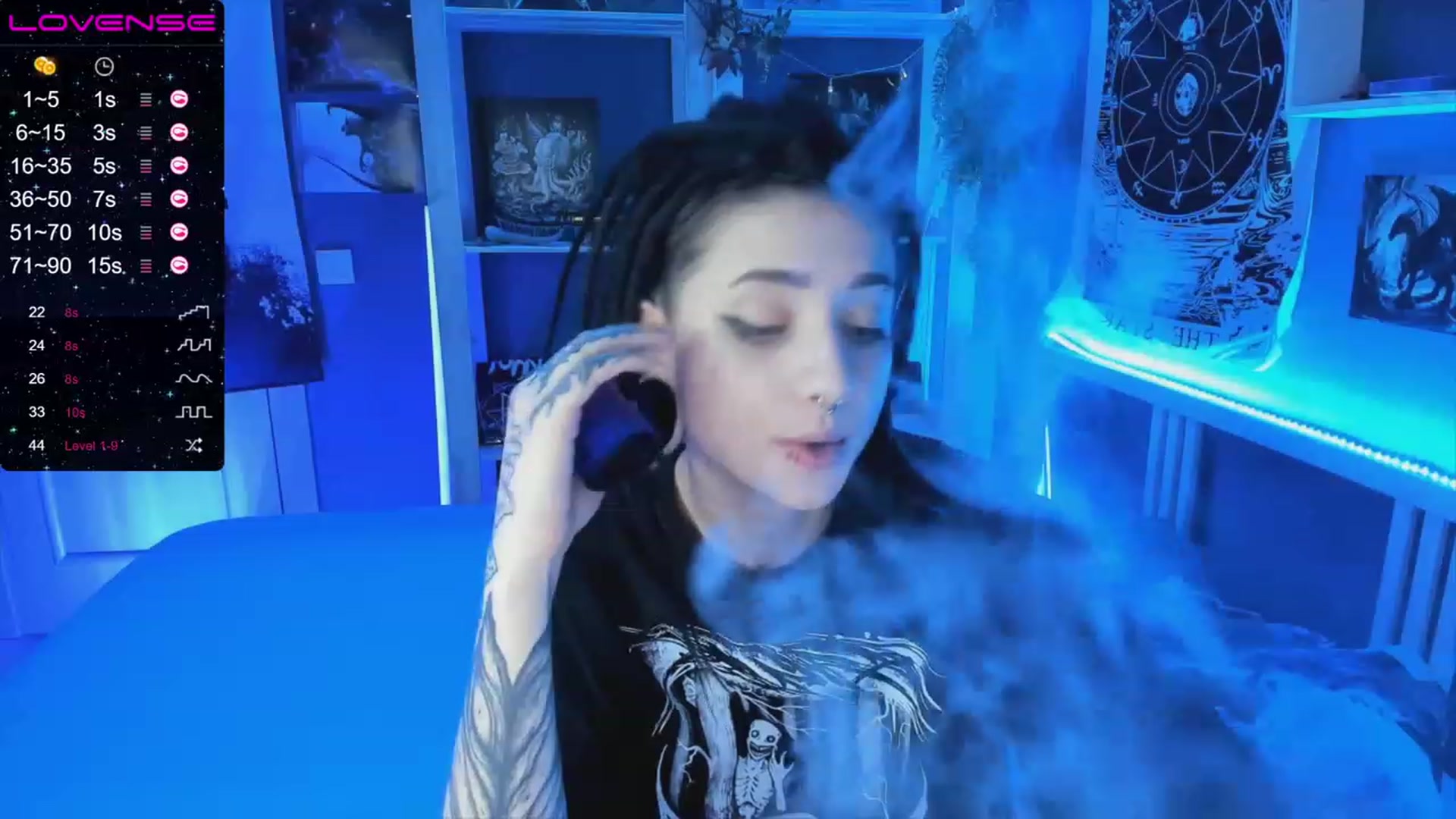 Gallery image thumbnail from Nikki_Carter's myfreecams stream on, 11/27/2022, 10:32 image 10 of 20