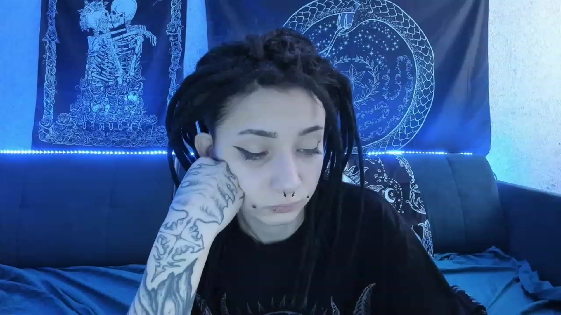 Gallery image thumbnail from Nikki_Carter's myfreecams stream on, 03/09/2023, 10:35 image 20 of 20