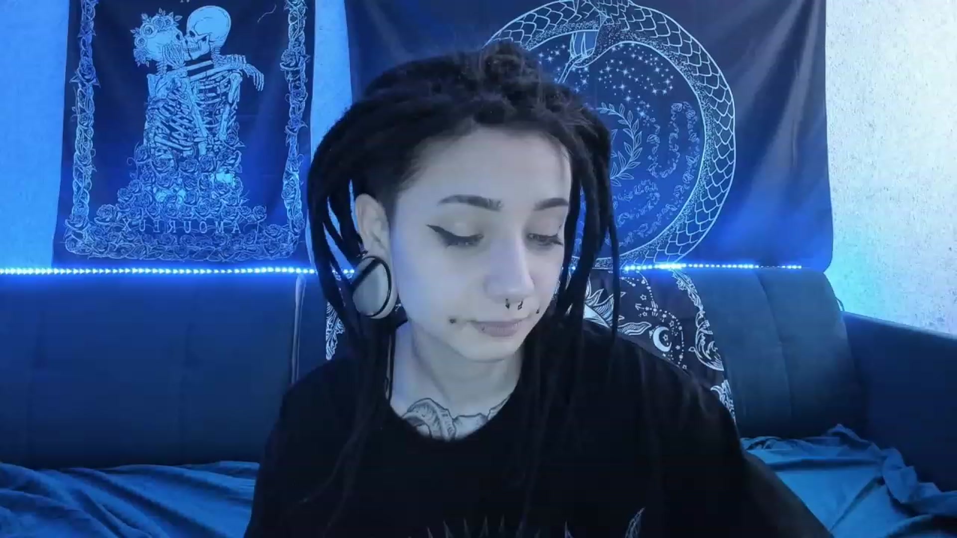 Gallery image thumbnail from Nikki_Carter's myfreecams stream on, 03/09/2023, 10:35 image 11 of 20