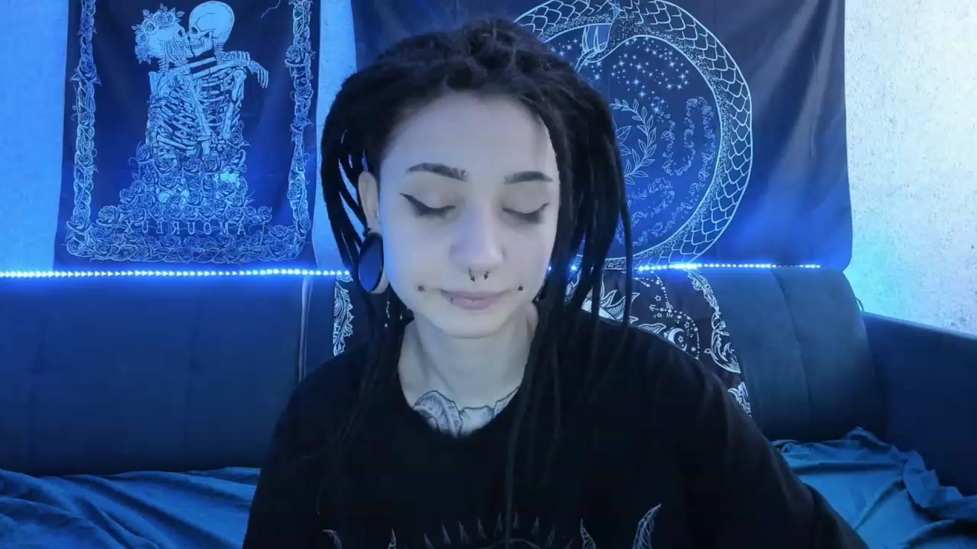 Gallery image thumbnail from Nikki_Carter's myfreecams stream on, 03/09/2023, 10:35 image 7 of 20