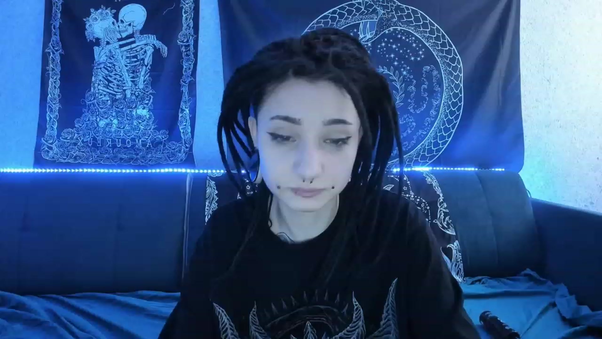 Gallery image thumbnail from Nikki_Carter's myfreecams stream on, 03/09/2023, 10:35 image 16 of 20
