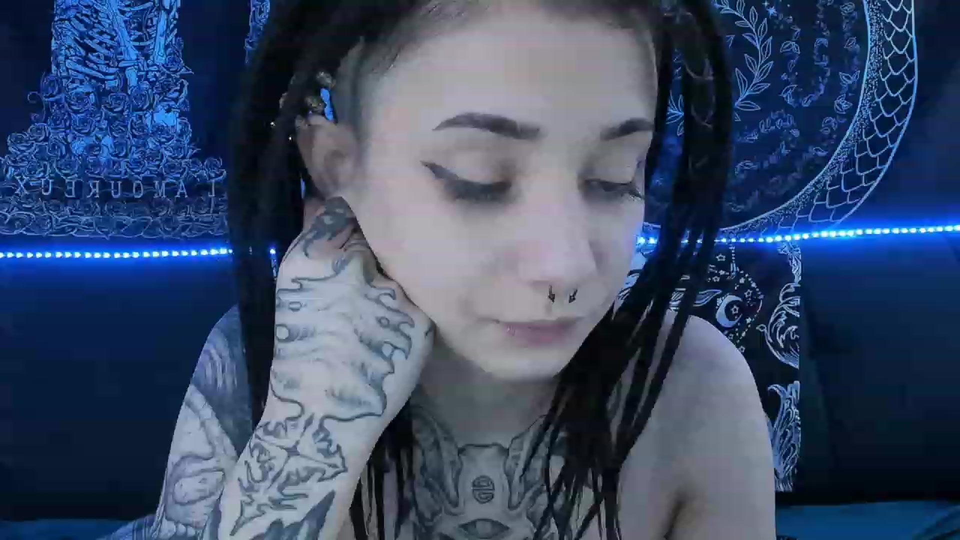 Gallery image thumbnail from Nikki_Carter's myfreecams stream on, 03/15/2023, 09:57 image 9 of 20