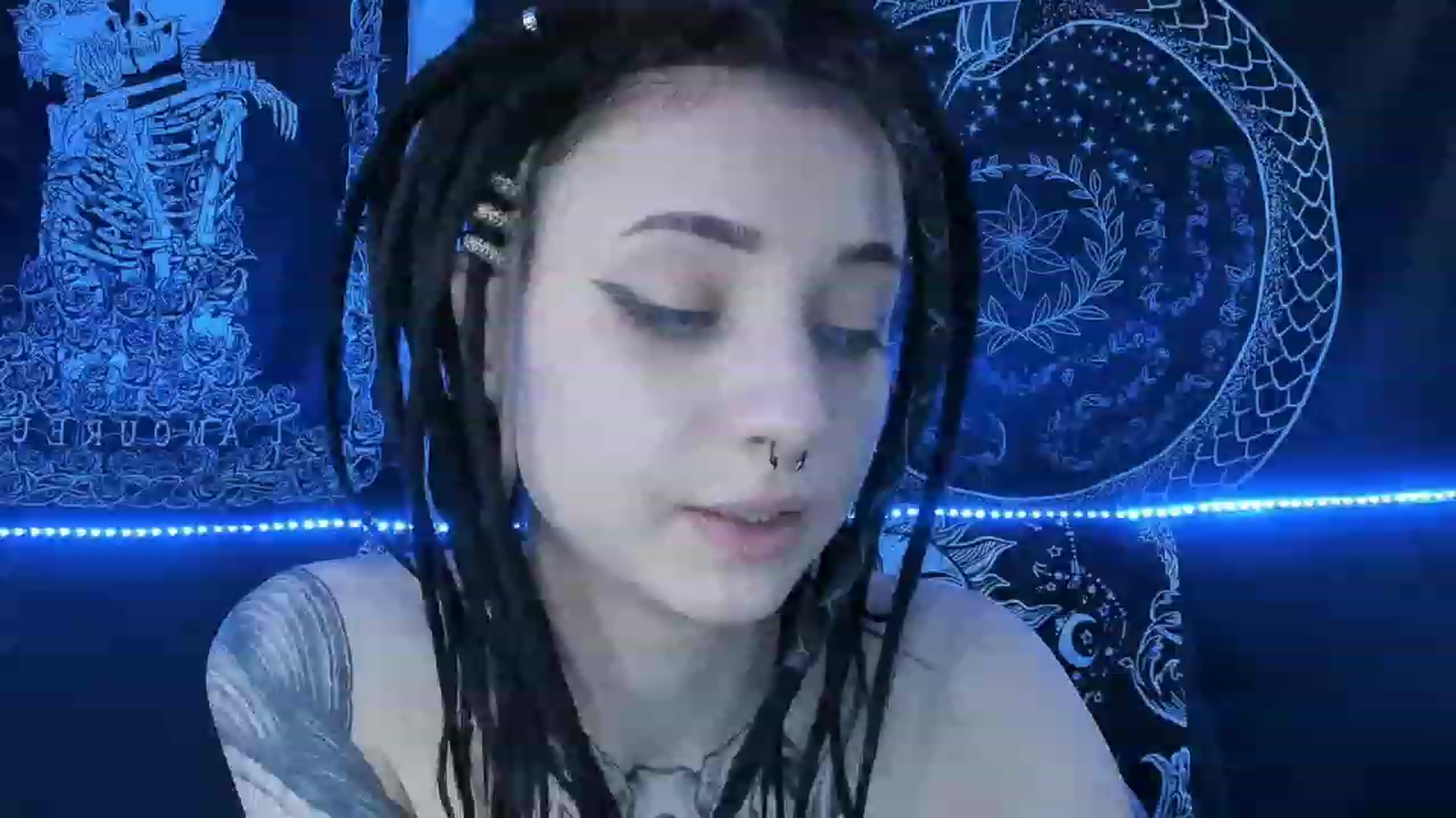 Gallery image thumbnail from Nikki_Carter's myfreecams stream on, 03/16/2023, 08:55 image 6 of 20
