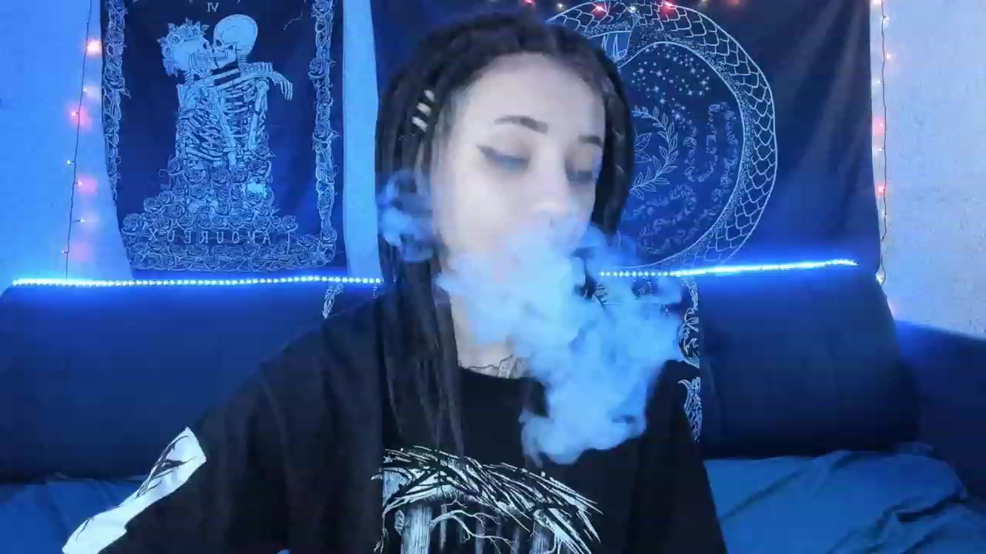 Gallery image thumbnail from Nikki_Carter's myfreecams stream on, 03/16/2023, 08:55 image 16 of 20