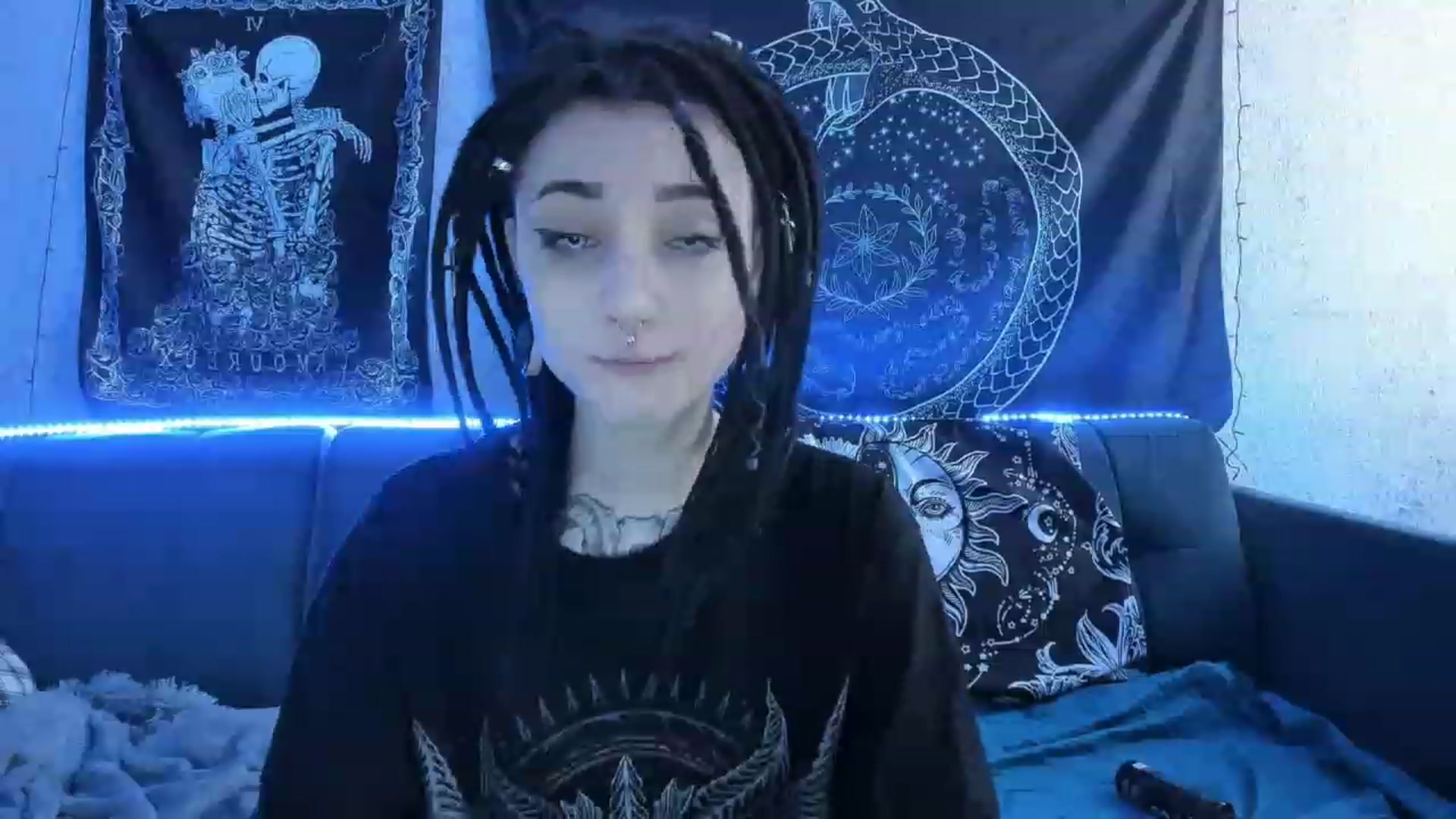 Gallery image thumbnail from Nikki_Carter's myfreecams stream on, 03/28/2023, 10:51 image 20 of 20