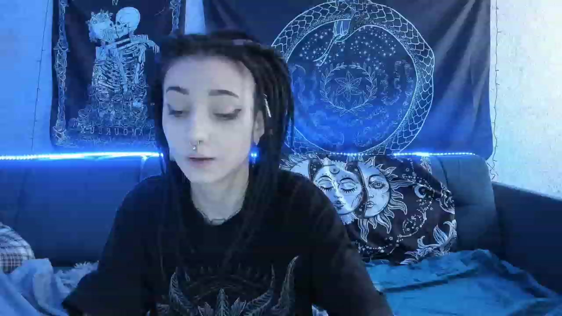 Gallery image thumbnail from Nikki_Carter's myfreecams stream on, 03/28/2023, 10:51 image 6 of 20