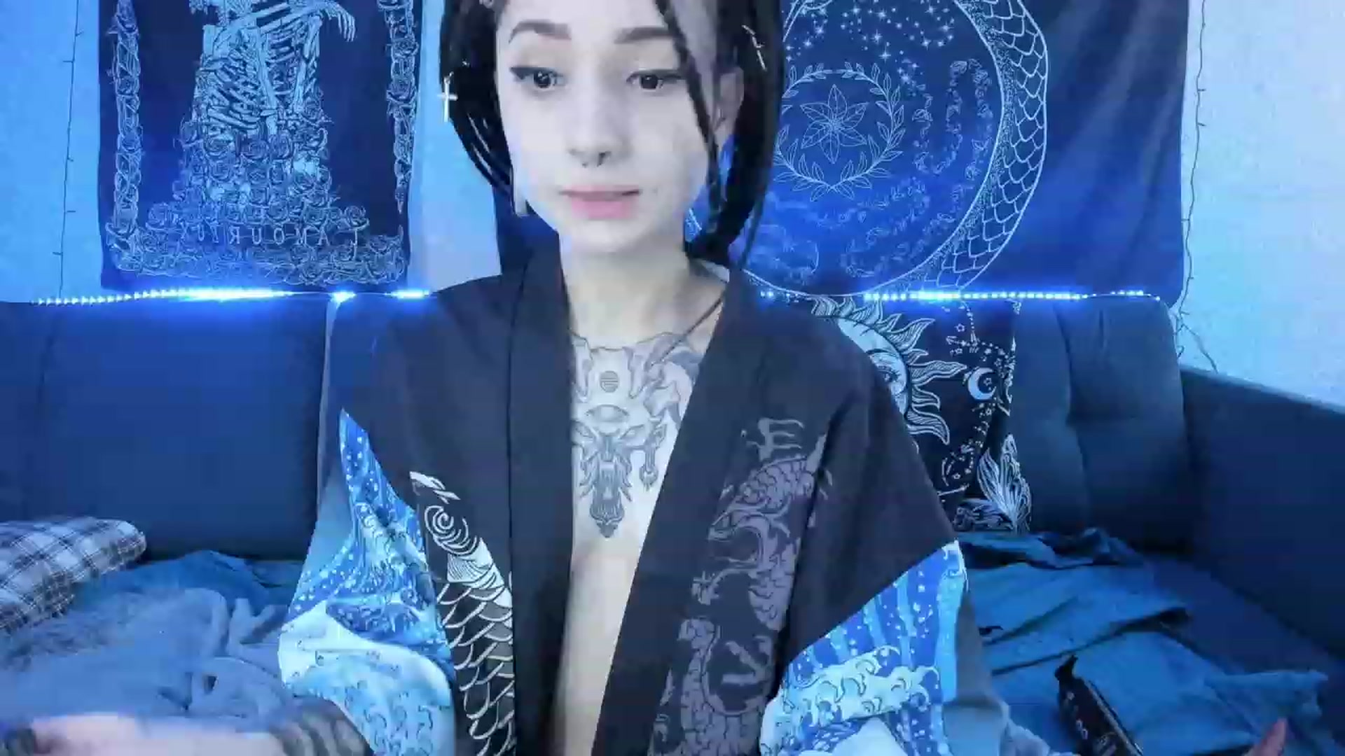 Gallery image thumbnail from Nikki_Carter's myfreecams stream on, 03/30/2023, 08:17 image 9 of 20