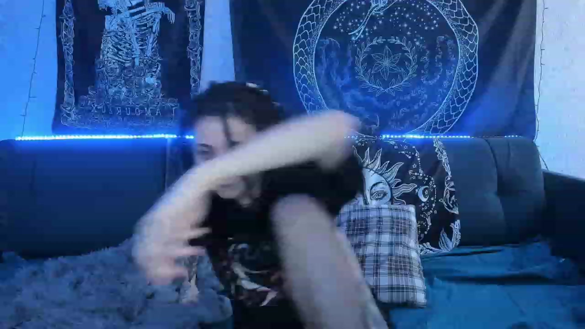 Gallery image thumbnail from Nikki_Carter's myfreecams stream on, 04/03/2023, 09:38 image 16 of 20