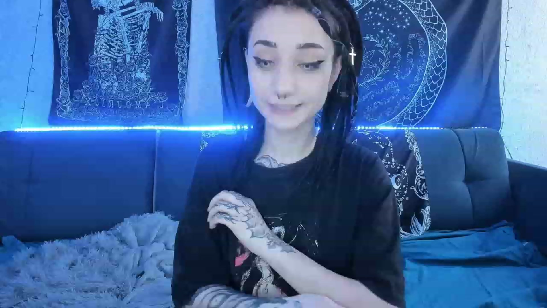 Gallery image thumbnail from Nikki_Carter's myfreecams stream on, 04/03/2023, 09:38 image 18 of 20