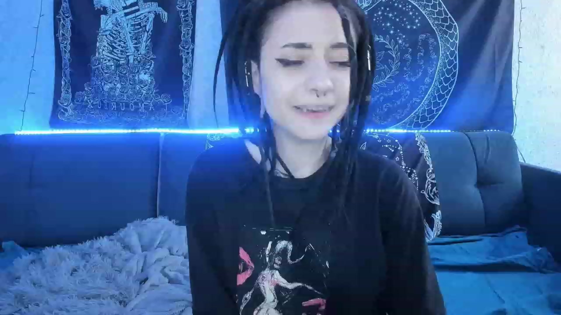 Gallery image thumbnail from Nikki_Carter's myfreecams stream on, 04/03/2023, 09:38 image 20 of 20
