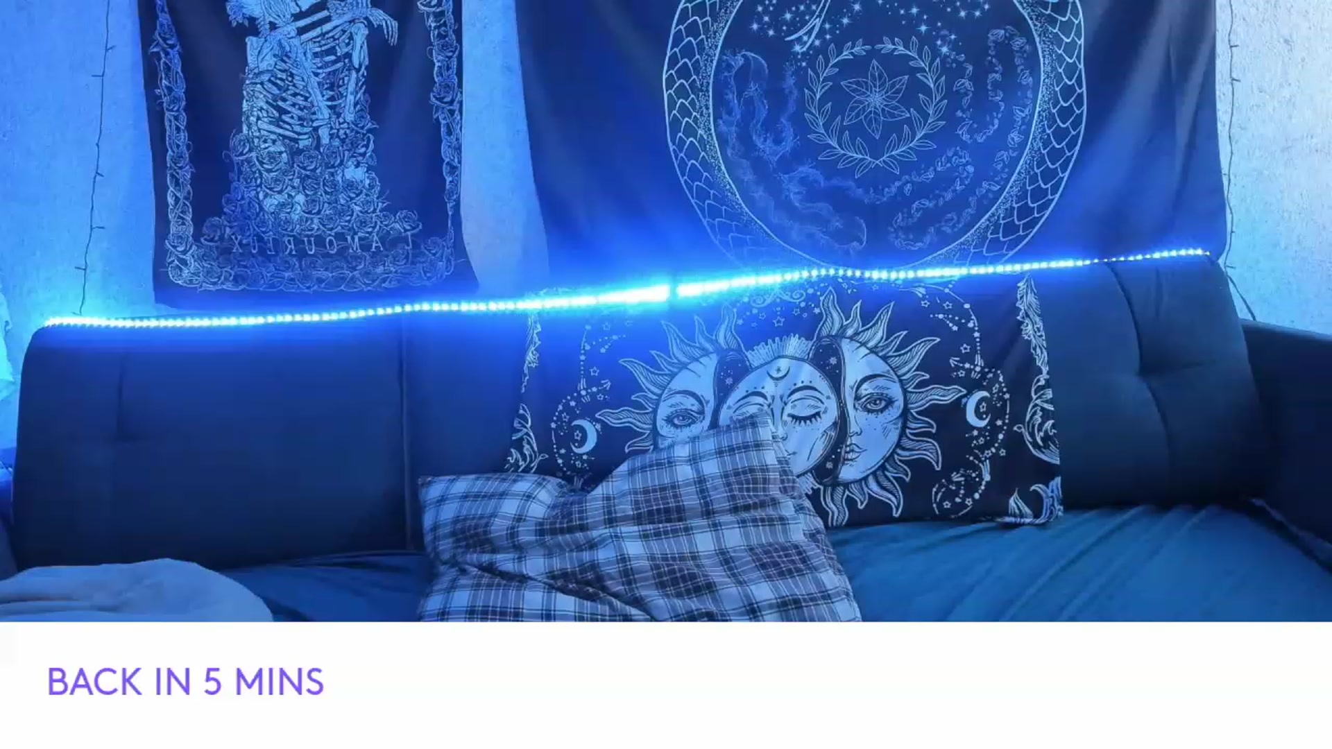 Gallery image thumbnail from Nikki_Carter's myfreecams stream on, 04/06/2023, 10:07 image 12 of 20