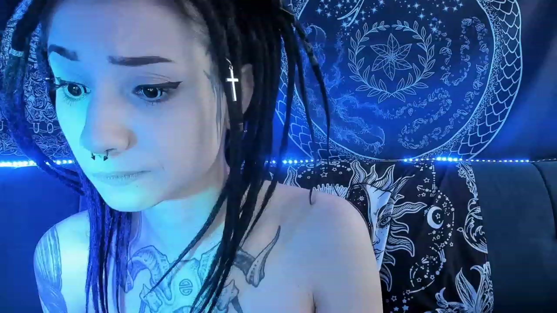 Gallery image thumbnail from Nikki_Carter's myfreecams stream on, 04/13/2023, 09:38 image 14 of 20