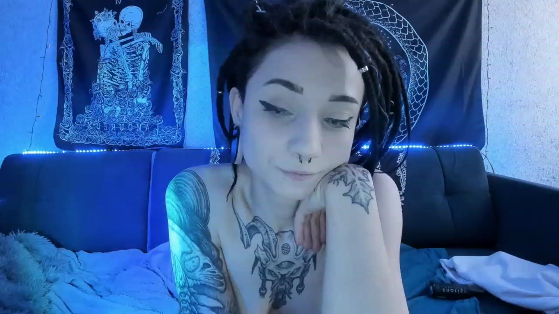 Gallery image thumbnail from Nikki_Carter's myfreecams stream on, 04/16/2023, 10:10 image 5 of 20