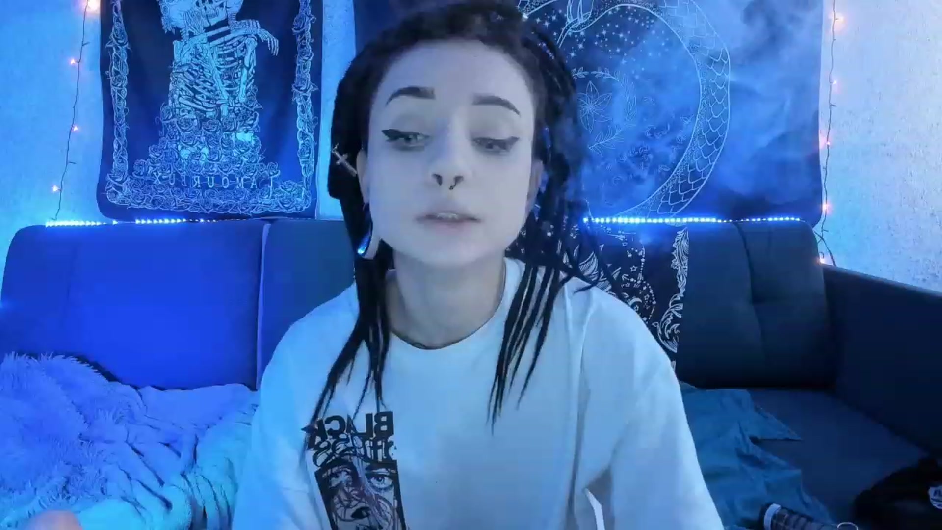 Gallery image thumbnail from Nikki_Carter's myfreecams stream on, 04/16/2023, 10:10 image 11 of 20