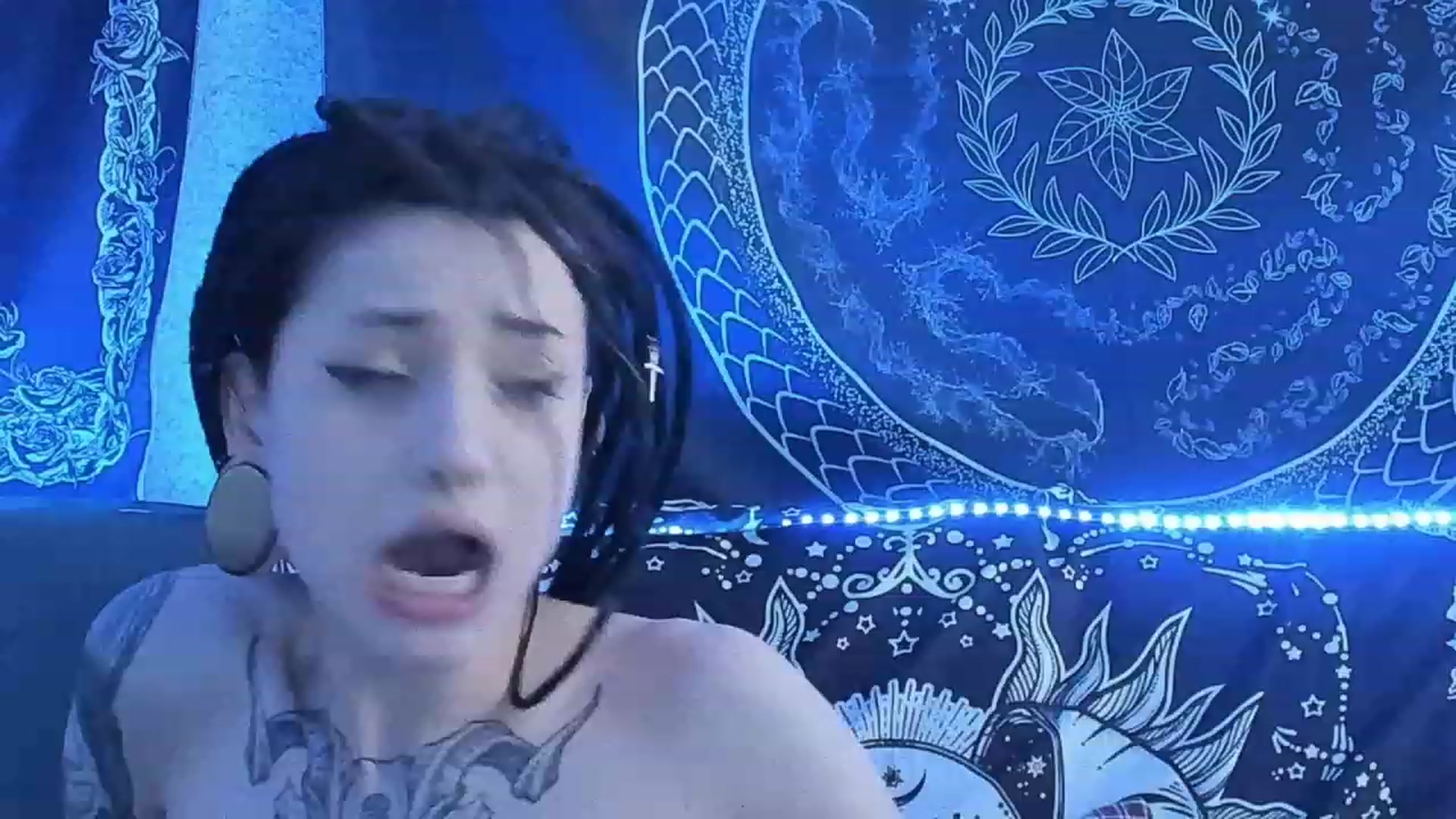 Gallery image thumbnail from Nikki_Carter's myfreecams stream on, 04/16/2023, 10:44 image 13 of 20