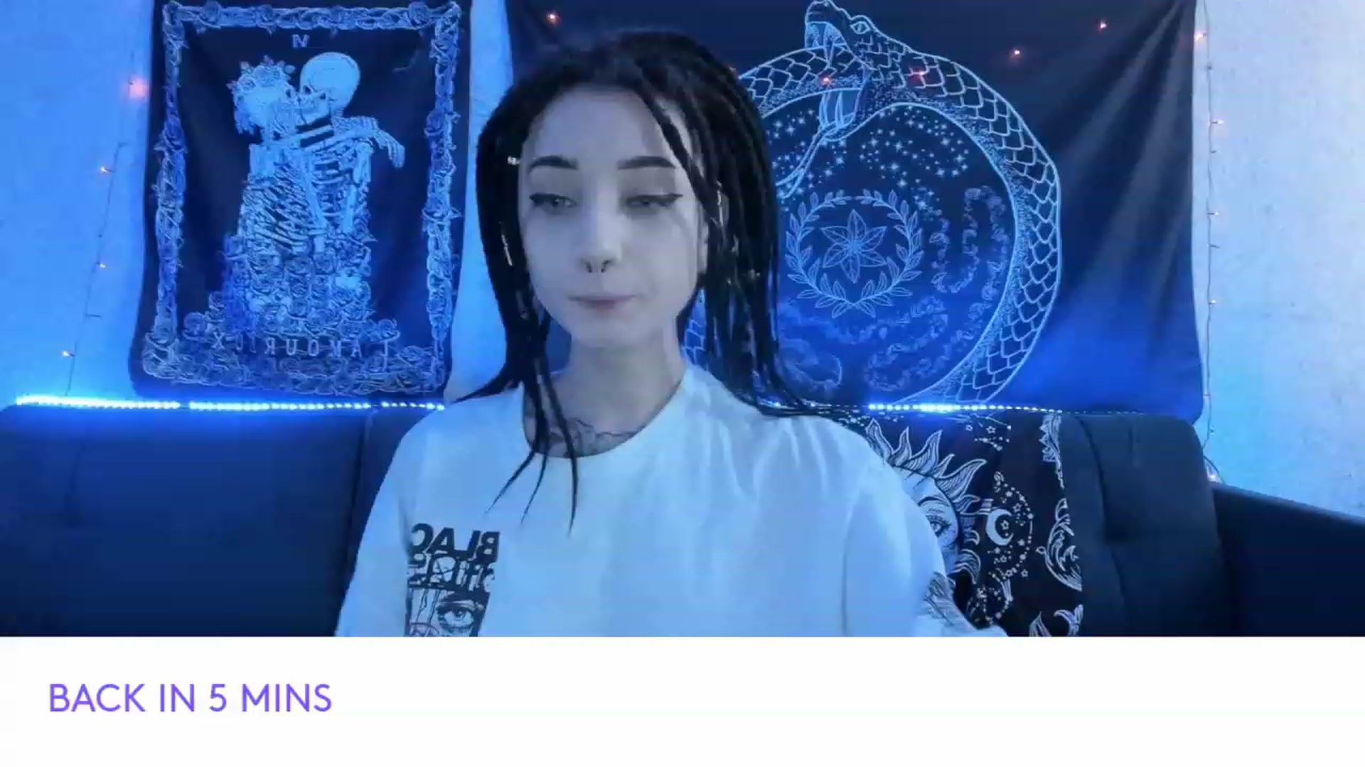 Gallery image thumbnail from Nikki_Carter's myfreecams stream on, 04/20/2023, 09:02 image 6 of 20