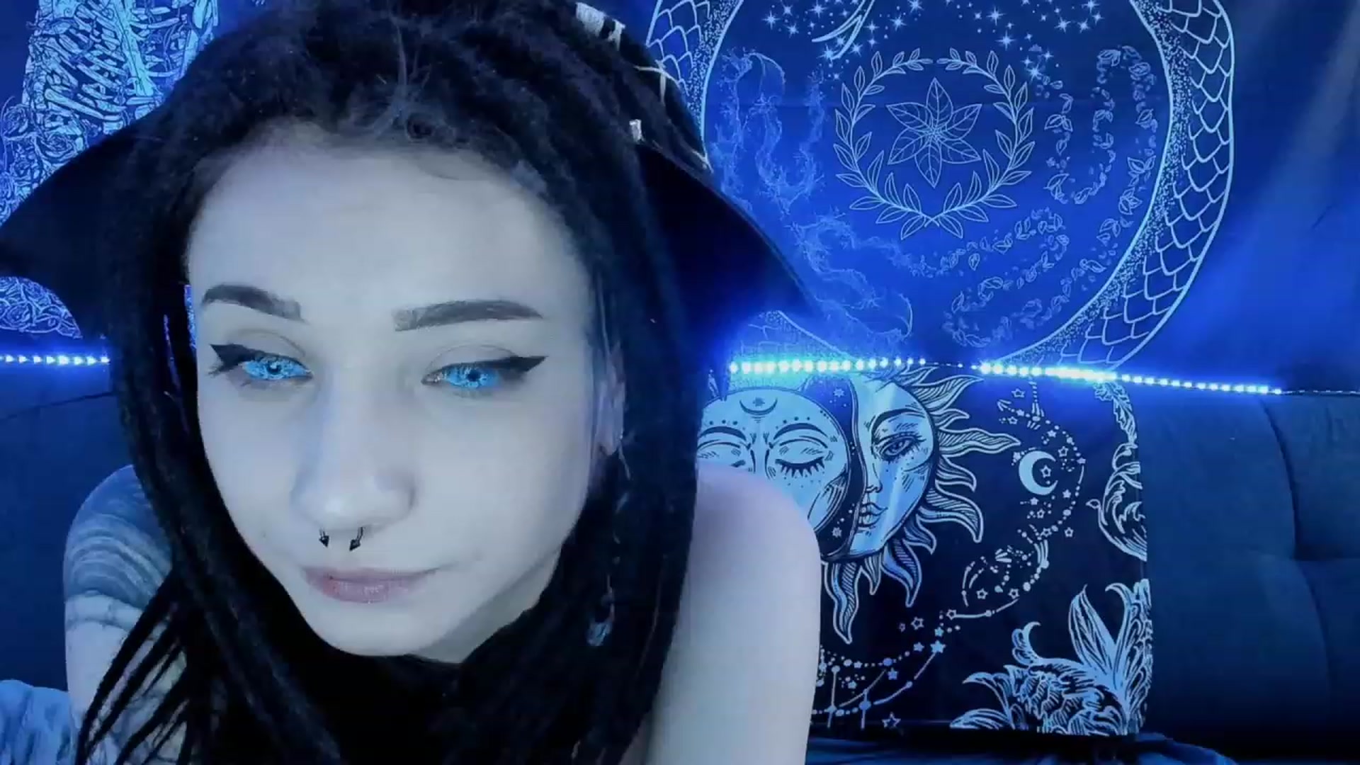 Gallery image thumbnail from Nikki_Carter's myfreecams stream on, 04/24/2023, 10:07 image 20 of 20