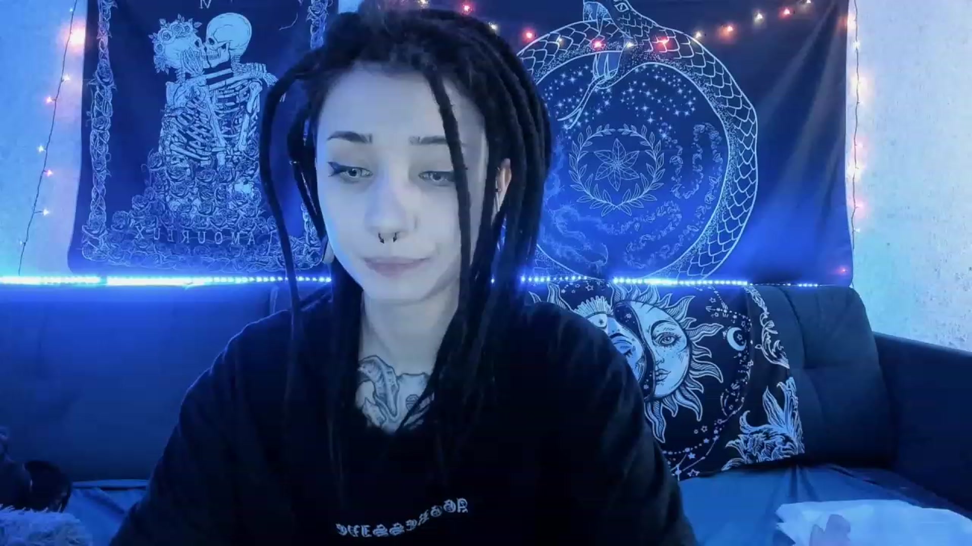 Gallery image thumbnail from Nikki_Carter's myfreecams stream on, 04/30/2023, 09:43 image 8 of 20