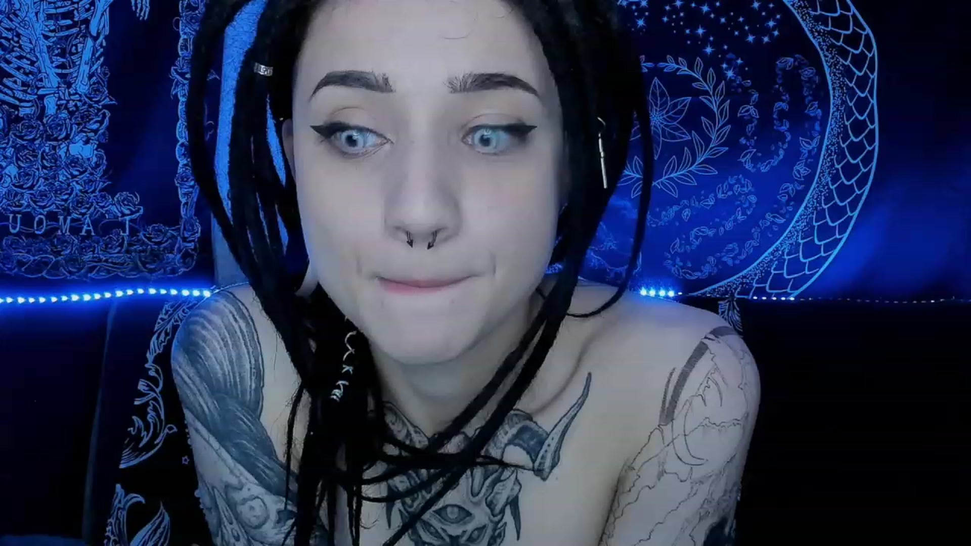 Gallery image thumbnail from Nikki_Carter's myfreecams stream on, 05/30/2023, 10:58 image 15 of 20