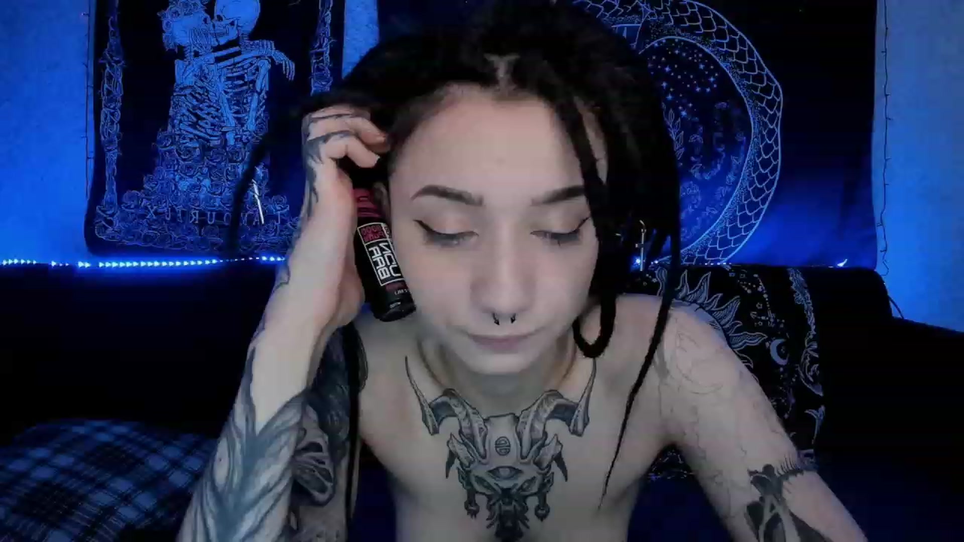 Gallery image thumbnail from Nikki_Carter's myfreecams stream on, 06/10/2023, 09:22 image 2 of 20