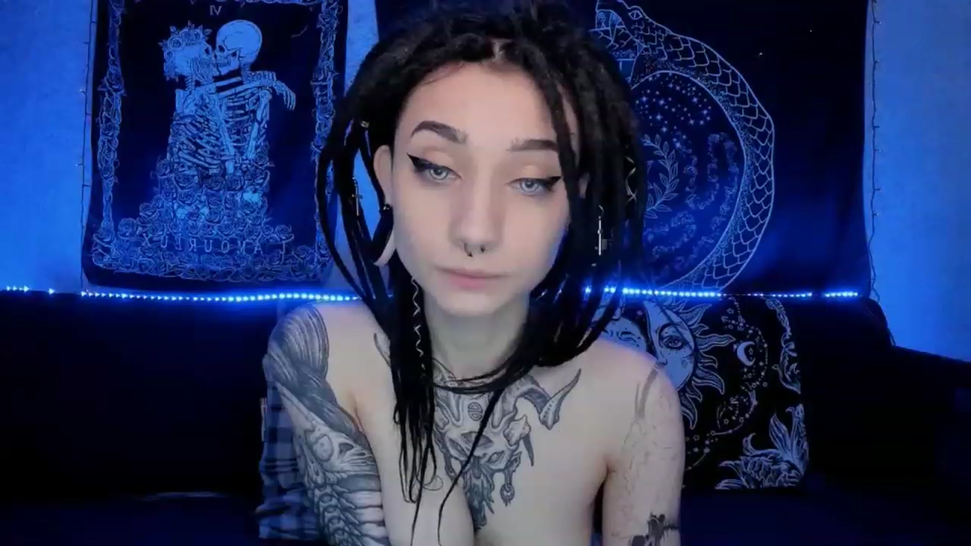Gallery image thumbnail from Nikki_Carter's myfreecams stream on, 06/24/2023, 08:12 image 8 of 20