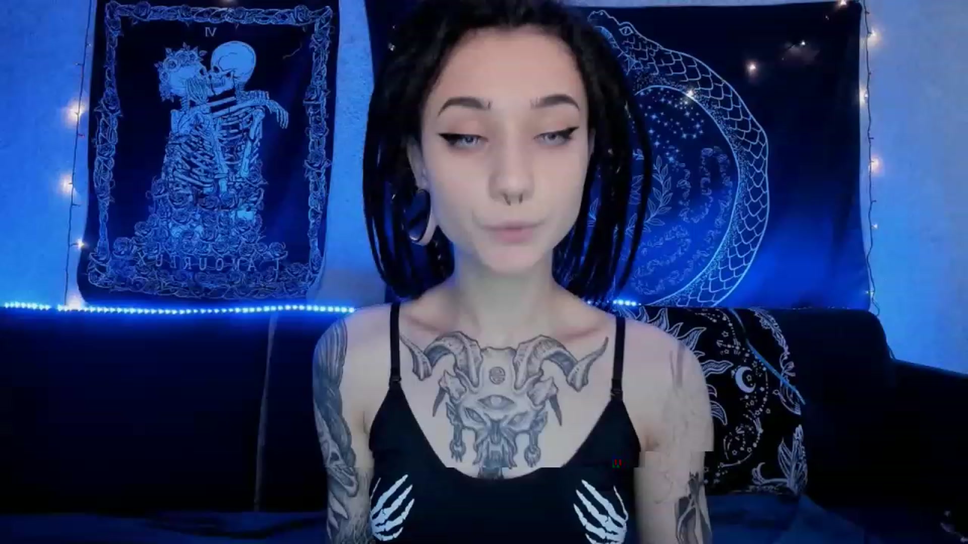 Gallery image thumbnail from Nikki_Carter's myfreecams stream on, 06/27/2023, 04:35 image 3 of 20