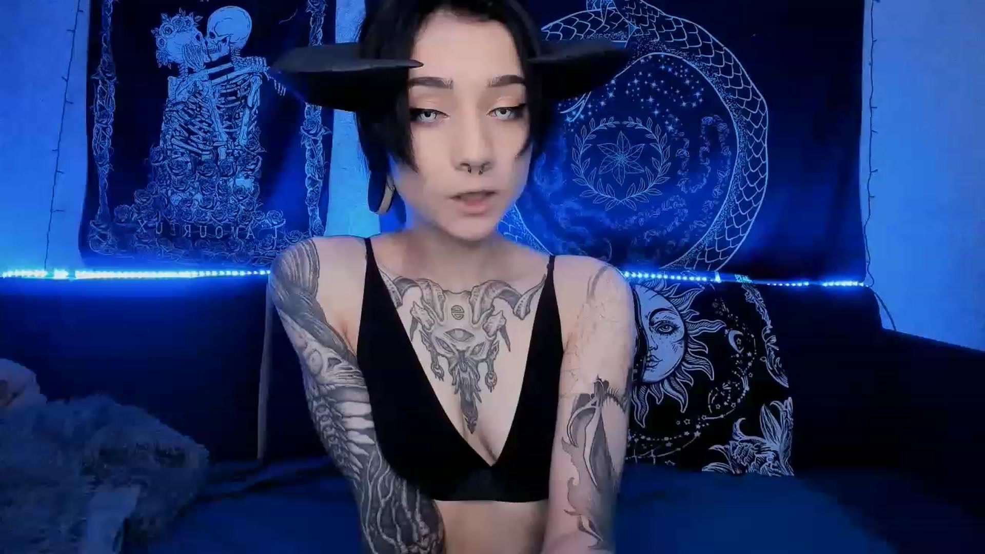 Gallery image thumbnail from Nikki_Carter's myfreecams stream on, 07/03/2023, 05:26 image 3 of 20