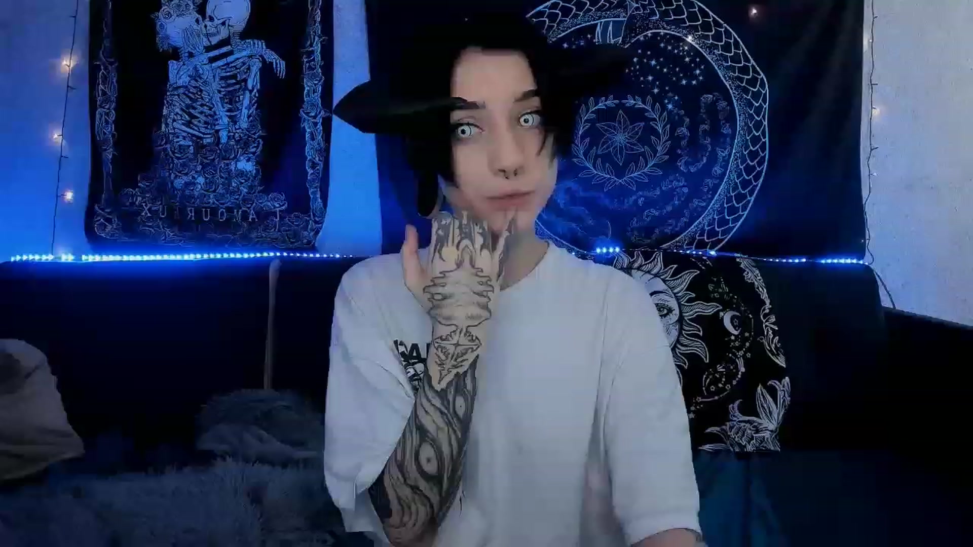 Gallery image thumbnail from Nikki_Carter's myfreecams stream on, 07/03/2023, 09:07 image 8 of 20